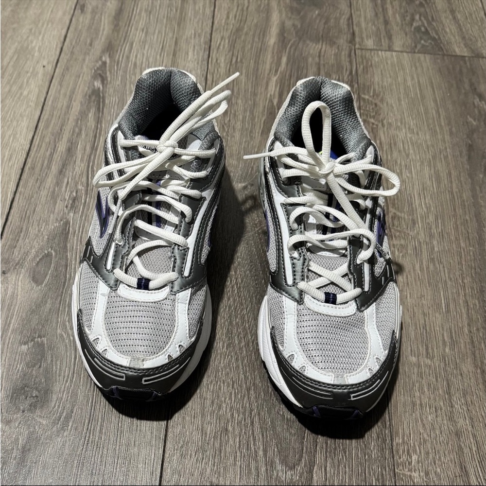 Brooks Athletic Sneakers